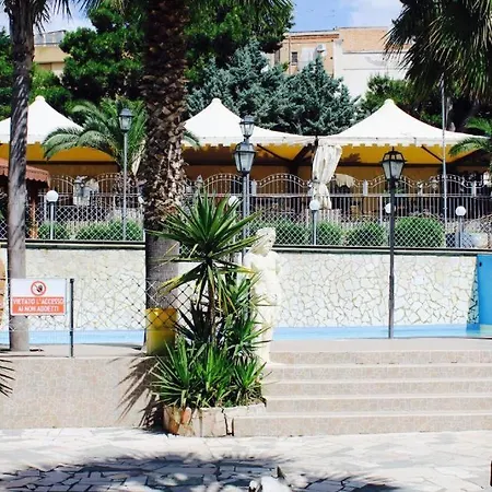Hotel Depandance Hori Balconata 2 Punto 0 4*